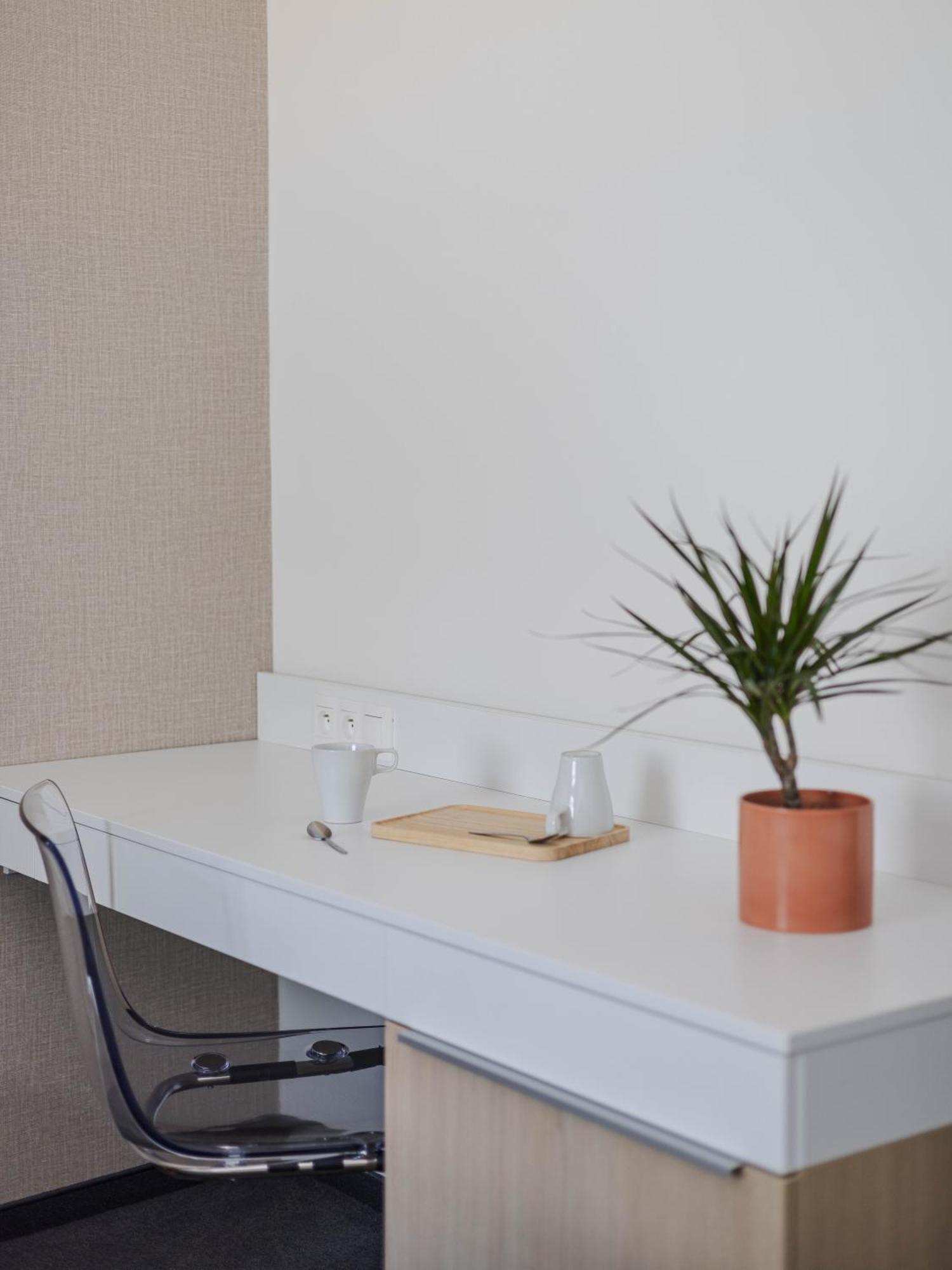 Hotel Taxis Bratislava - New Rooms Экстерьер фото