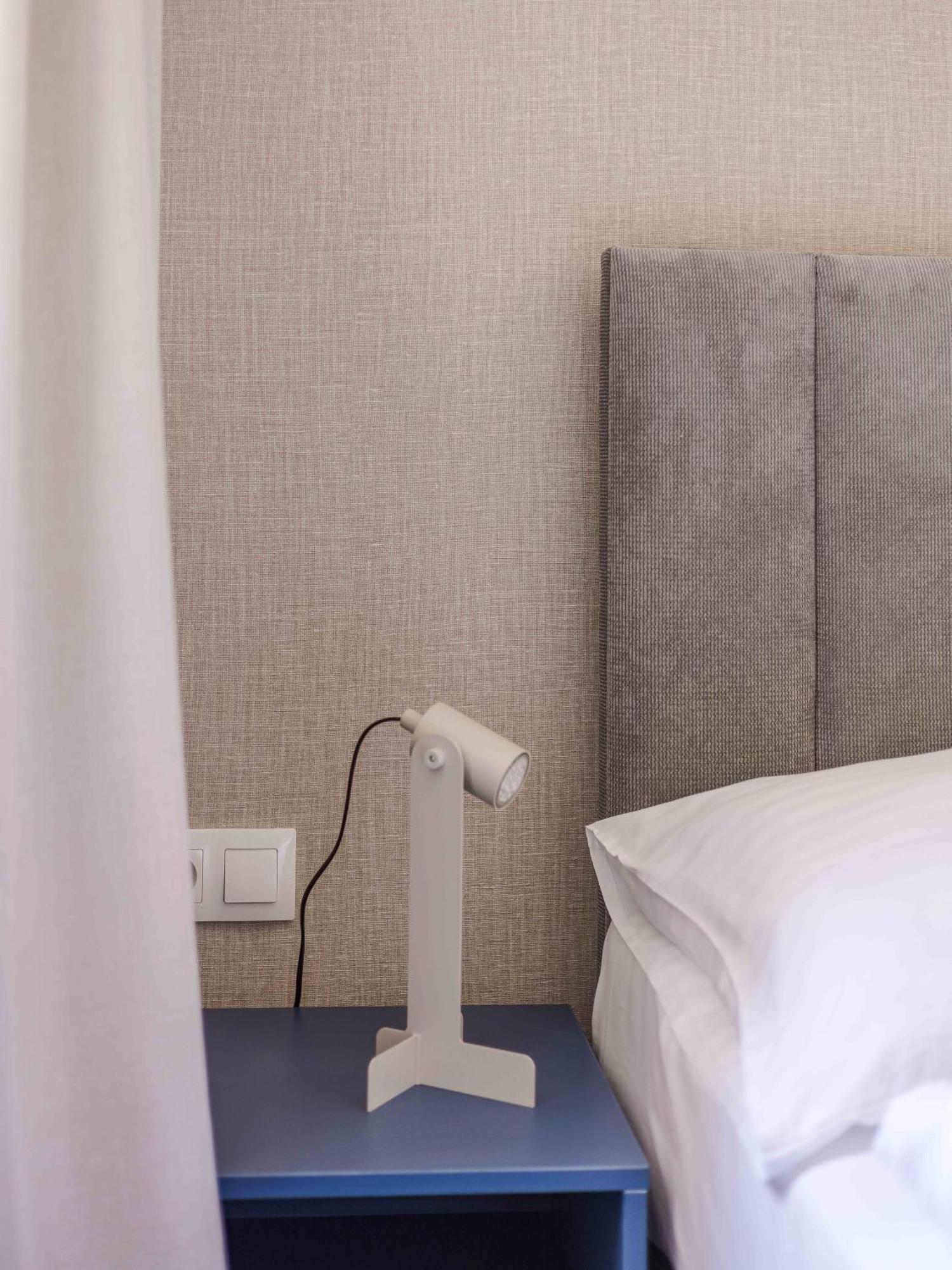 Hotel Taxis Bratislava - New Rooms Экстерьер фото